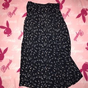 Black long Y2k maxi skirt w/ pink floral print